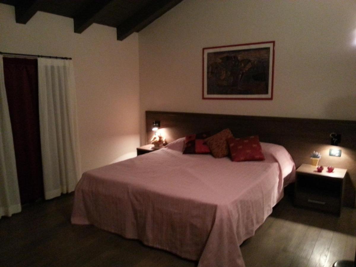 Hotel La Vecchia Reggio Reggio d'Emilie Chambre photo