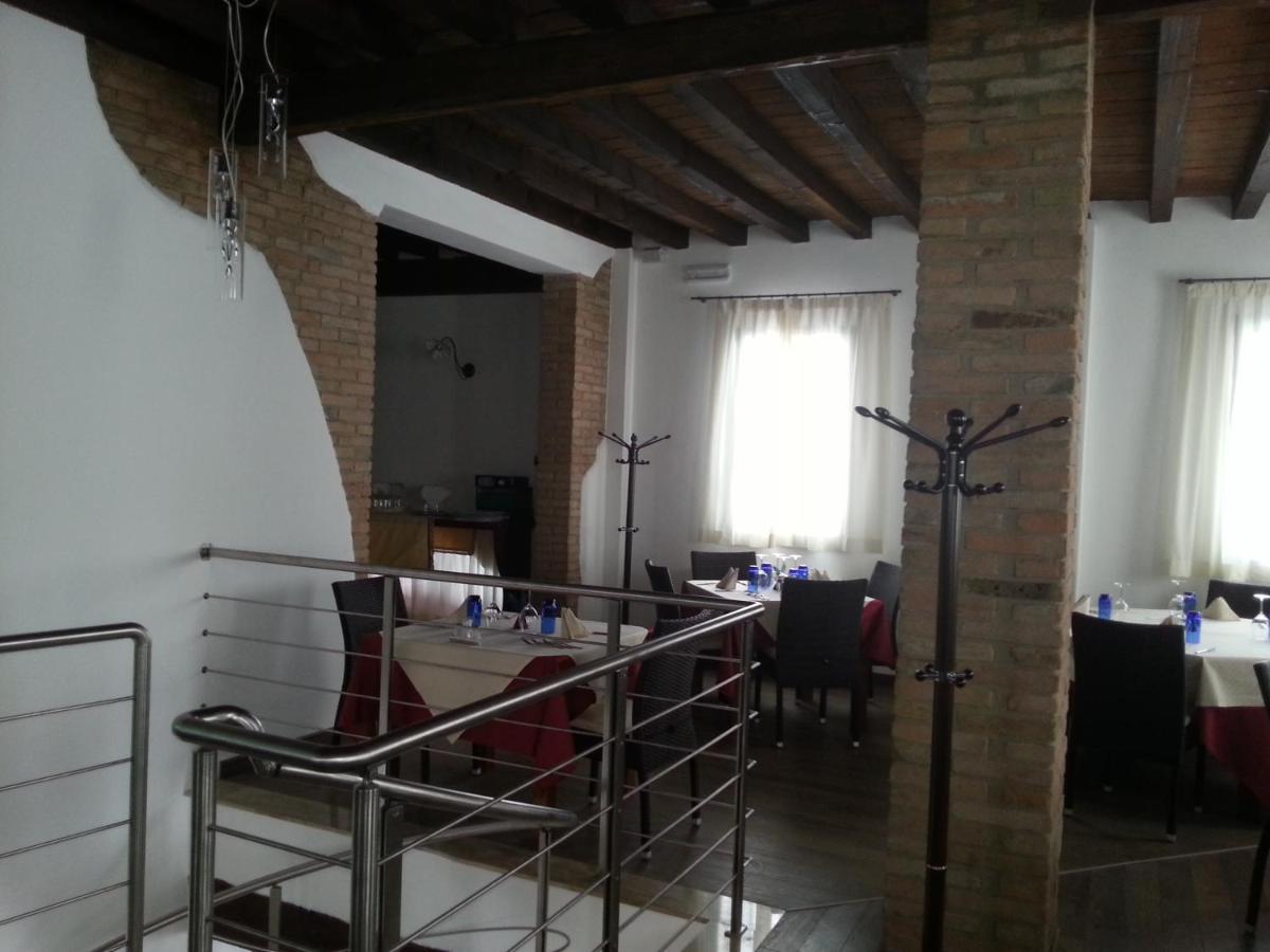 Hotel La Vecchia Reggio Reggio d'Emilie Extérieur photo