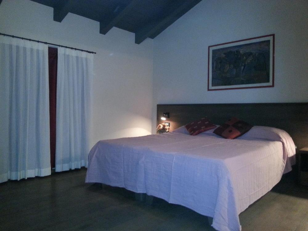 Hotel La Vecchia Reggio Reggio d'Emilie Extérieur photo